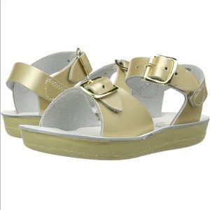 NWT Salt Water Sandals by Hoy Shoe Surfer Sandal, Size 5 Toddler